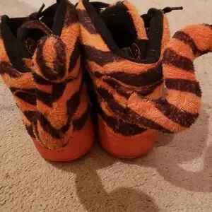 Jeremy Scott x Adidas | Shoes | Jeremy Scott Tiger Sneakers  display picture 2
